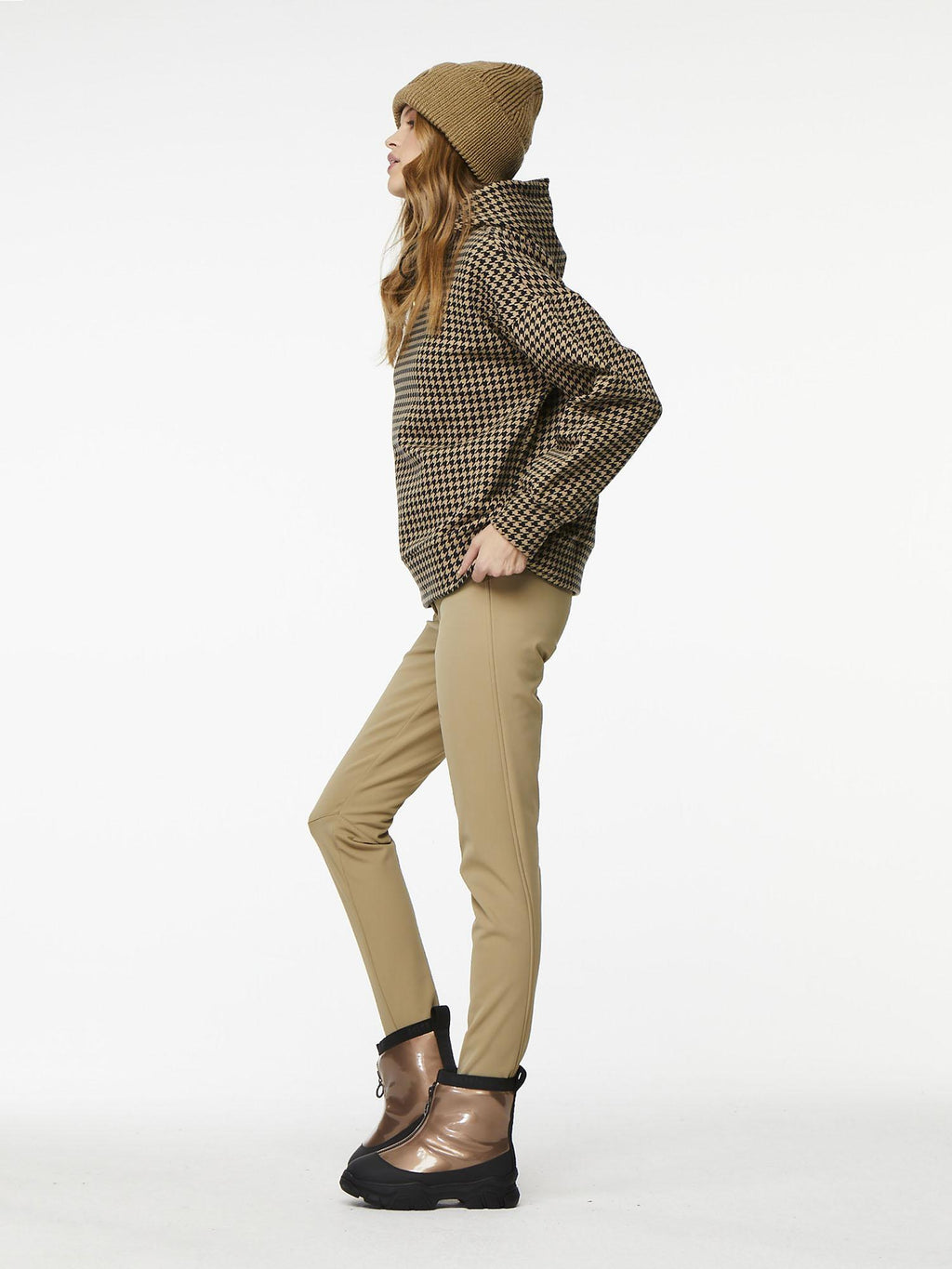 florence hooded sweater