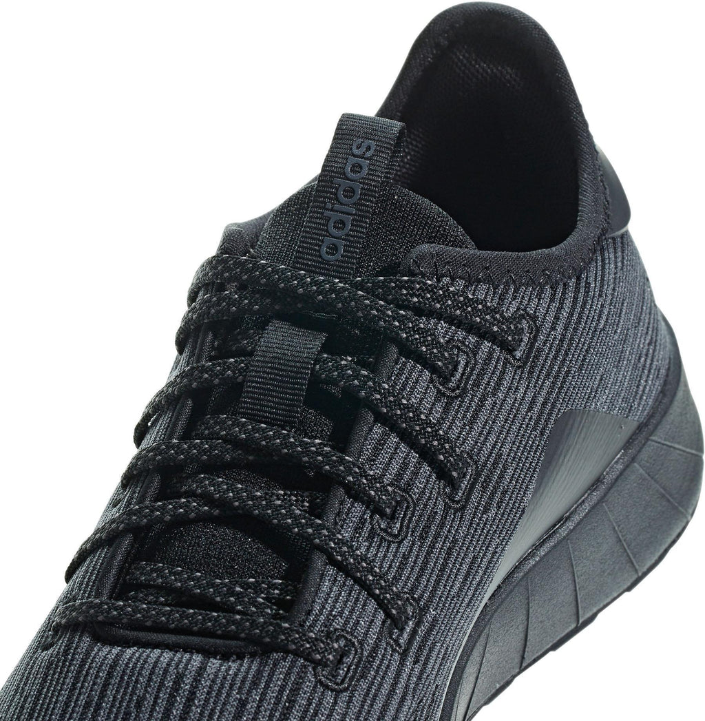 Questar X BYD sneakers