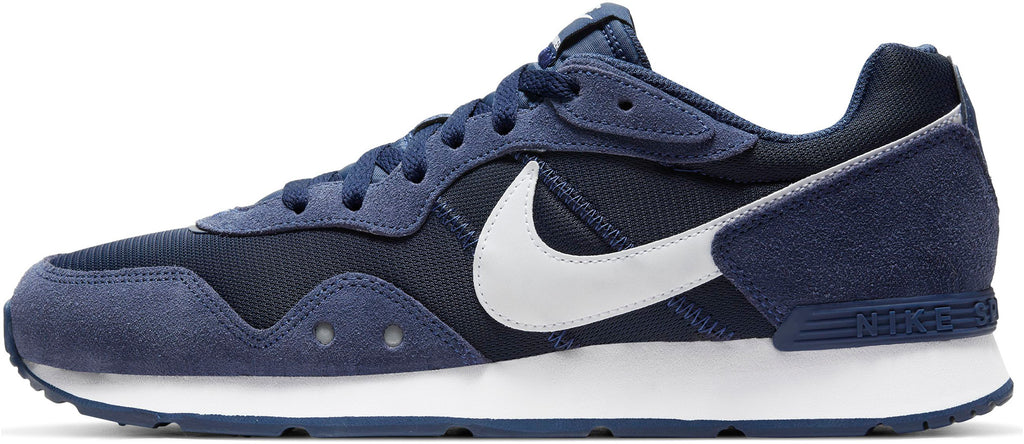 Venture Runner sneakers