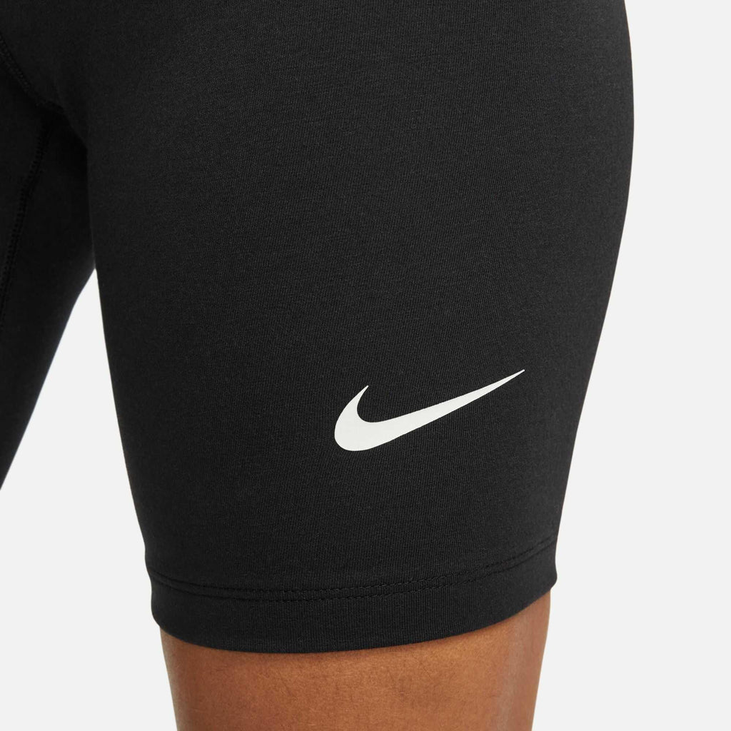 Classic High-Waisted 8" bikershort