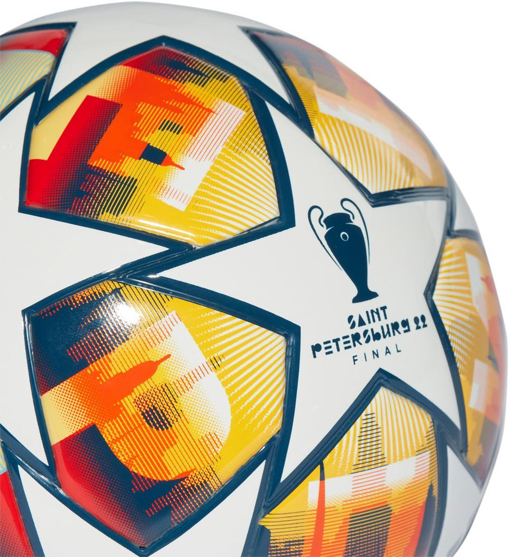 Fotbalový míč UCL MINI SP