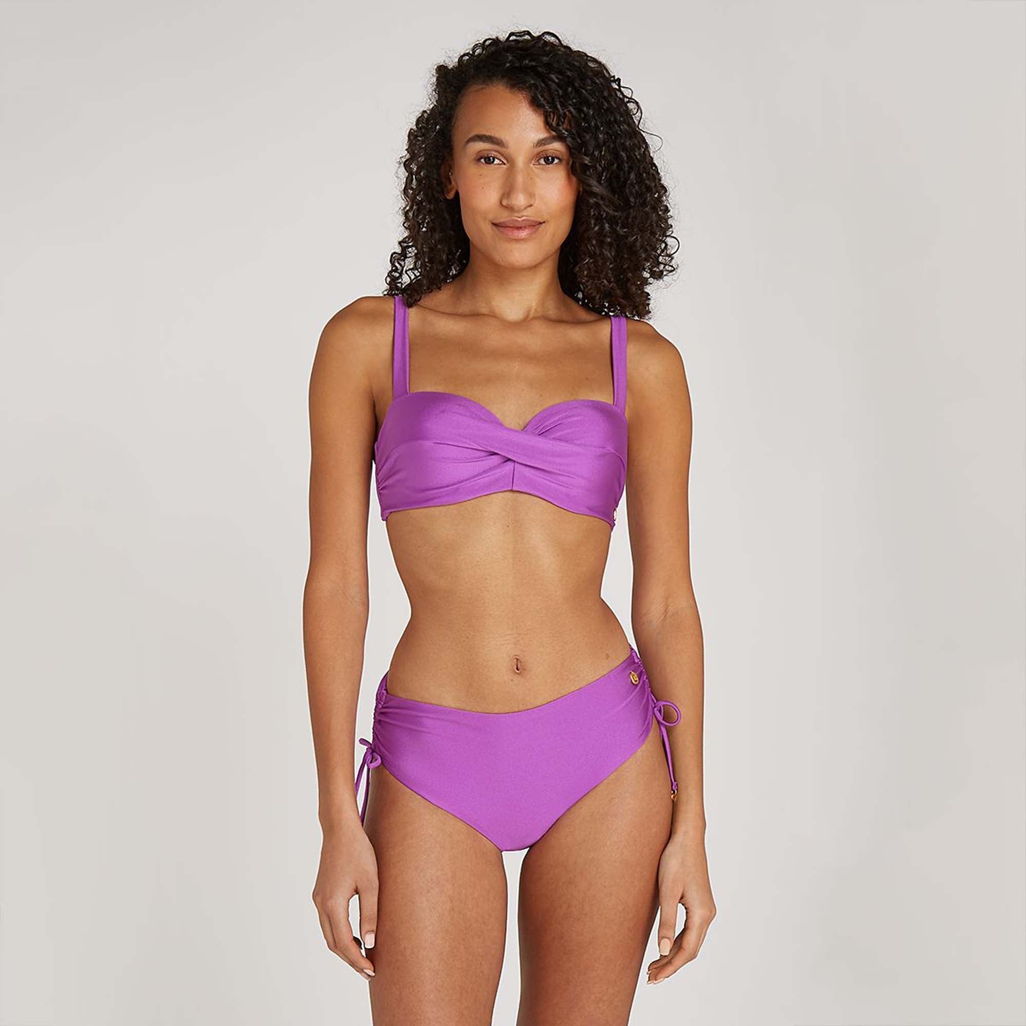 Padded Wired Twisted bikinitop
