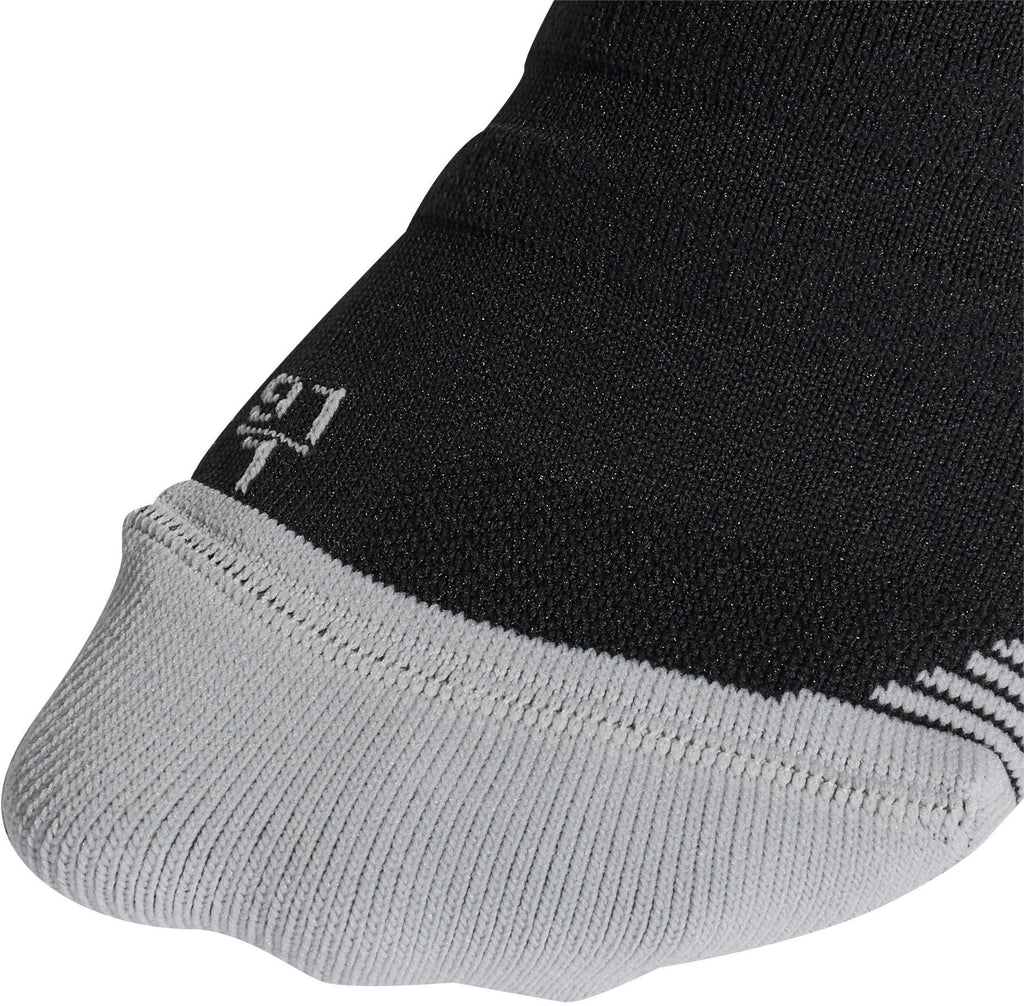 adi sock 18