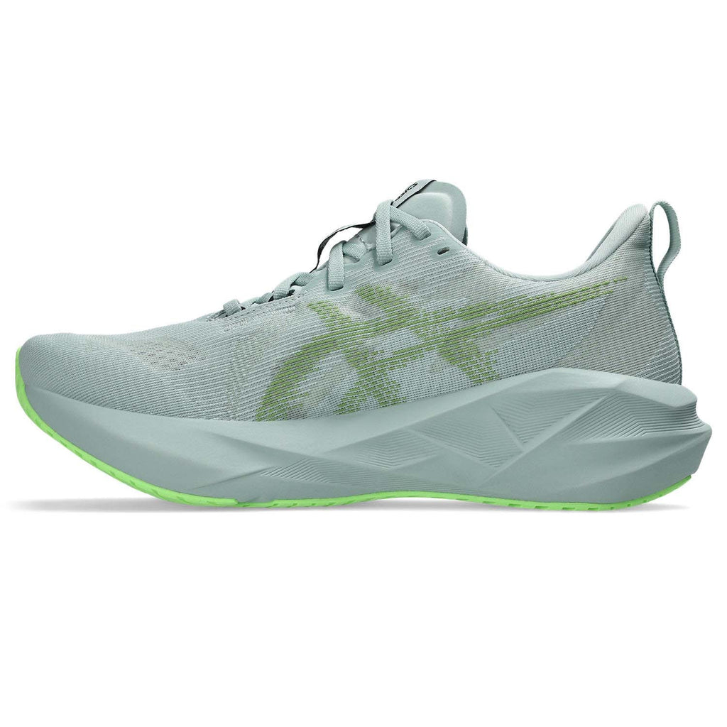 Novablast 5 Hardloopschoenen