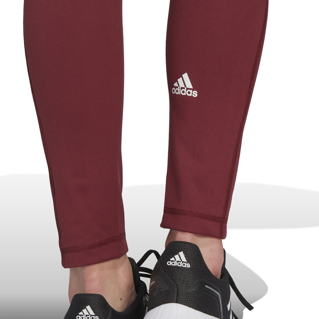 Yoga Essentials High-Waisted legging