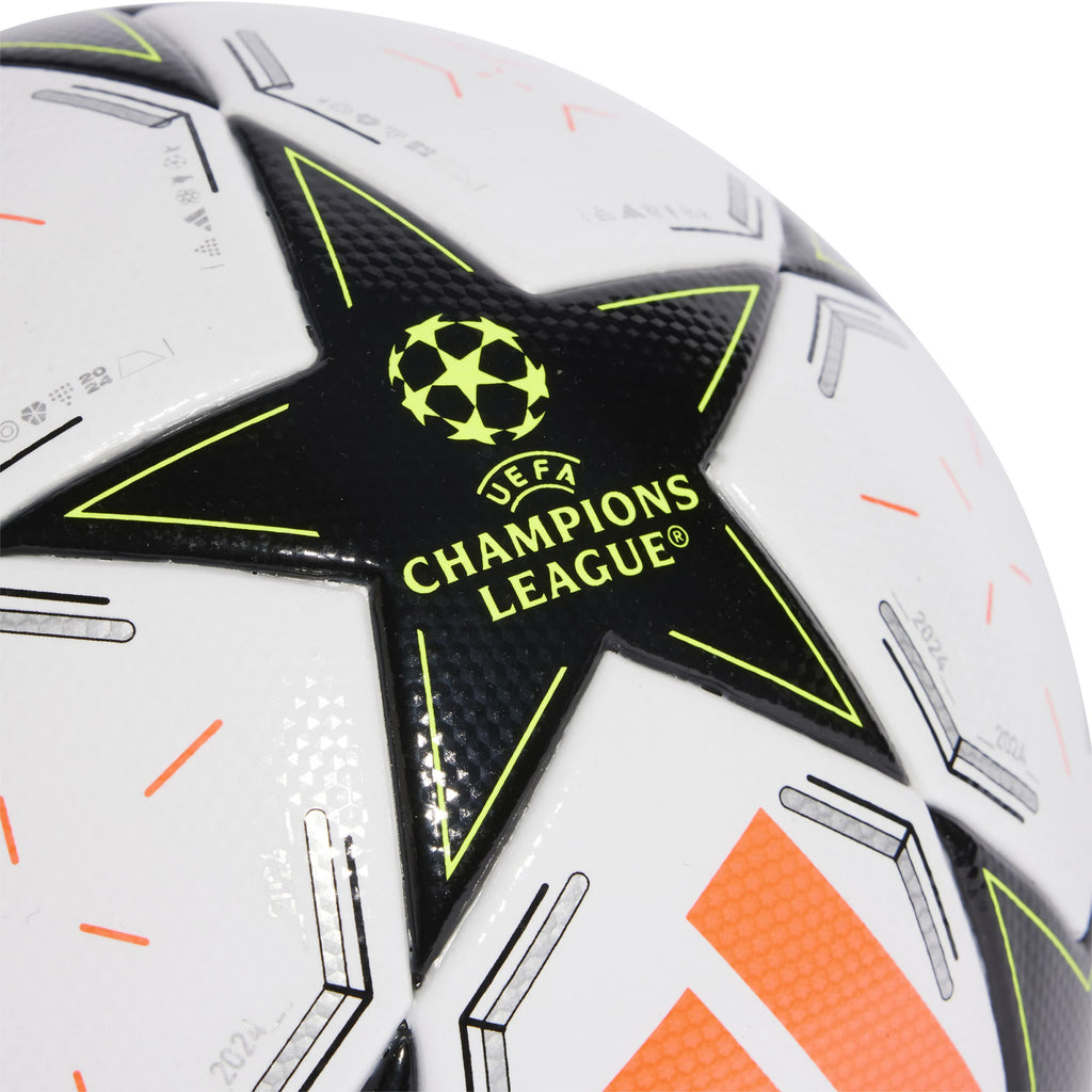 UCL League 24/25 voetbal
