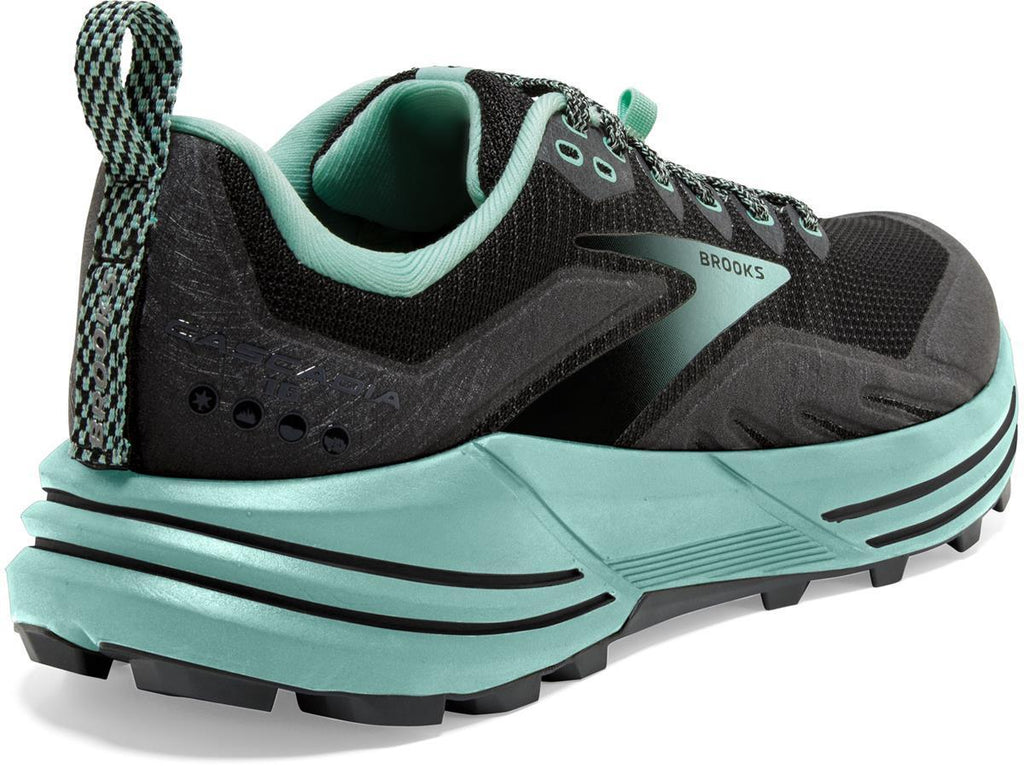 Cascadia 16