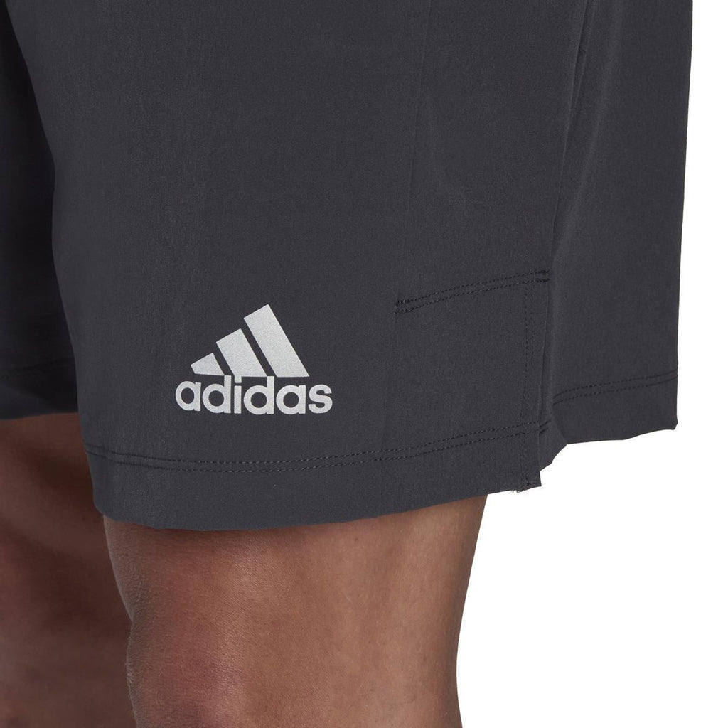 SHORTS. Short