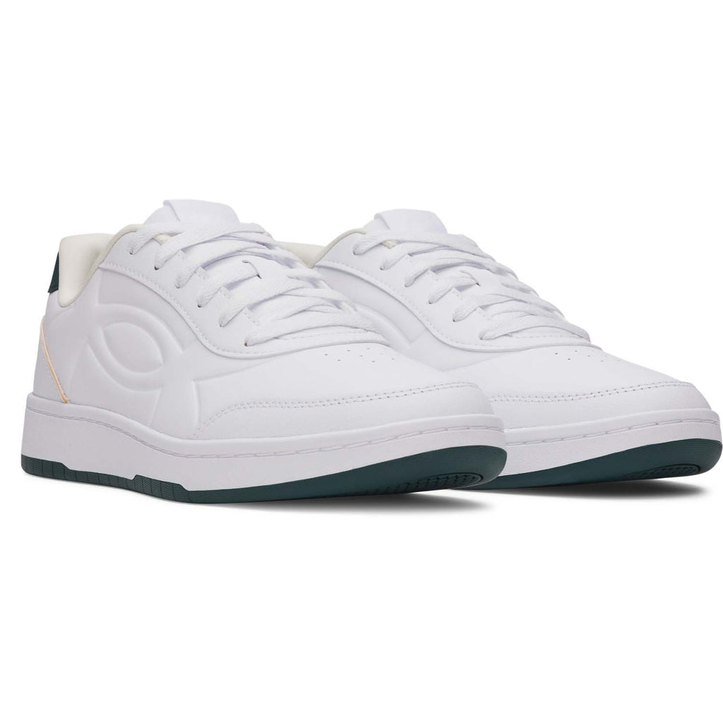Motion sneakers