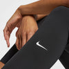 One broek