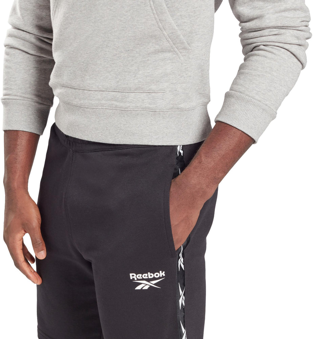 Te Tape Short