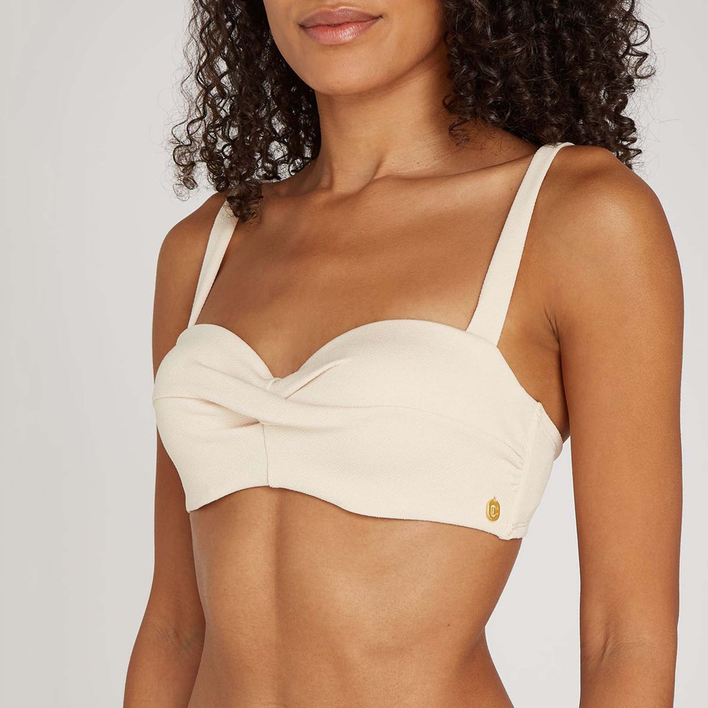 Padded Wired Twisted bikinitop