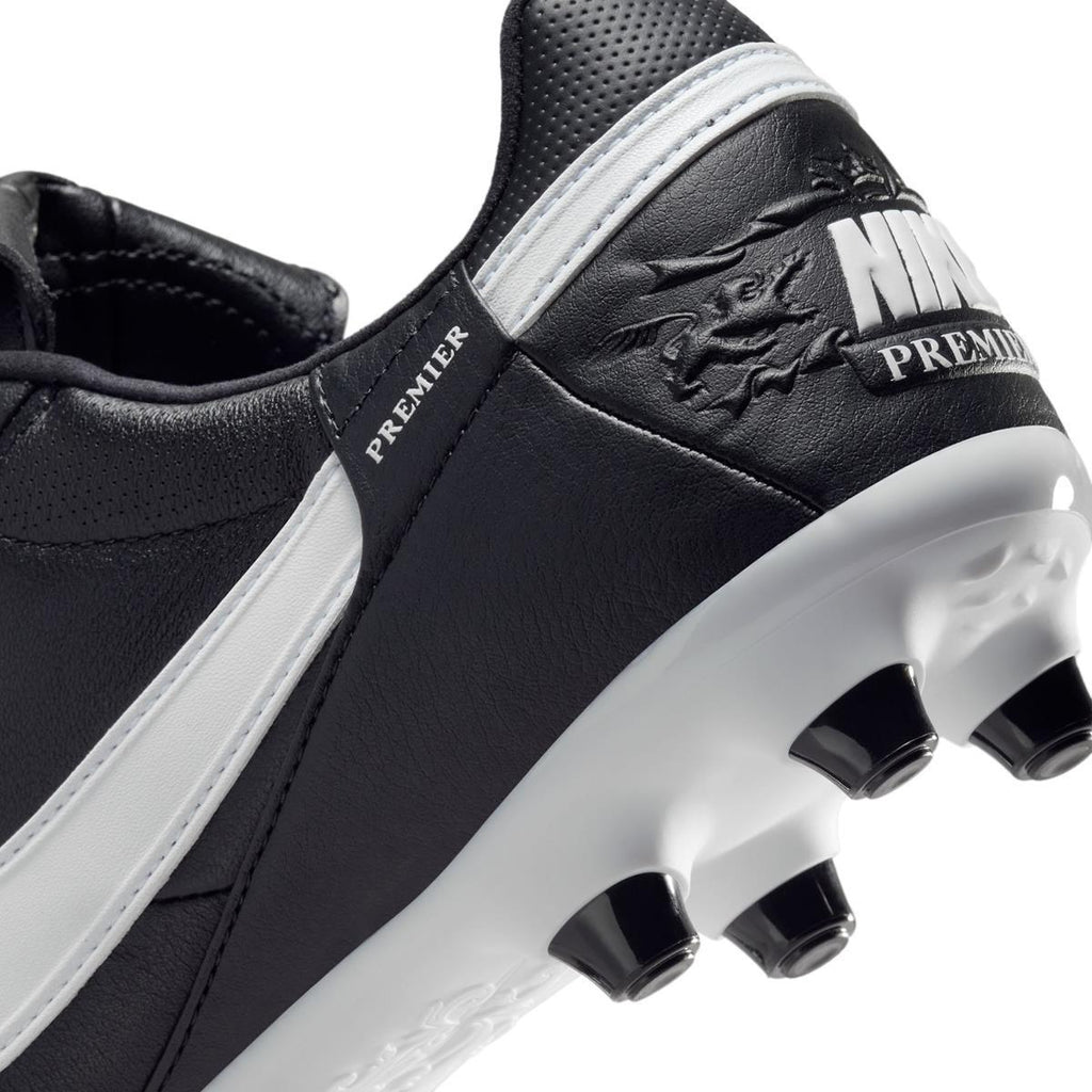 Premier III FG voetbalschoenen