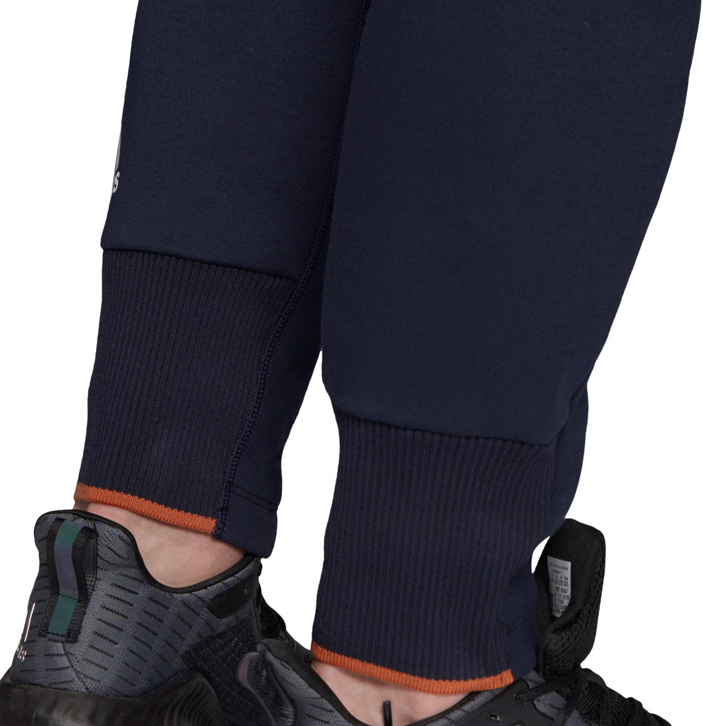 m v pant