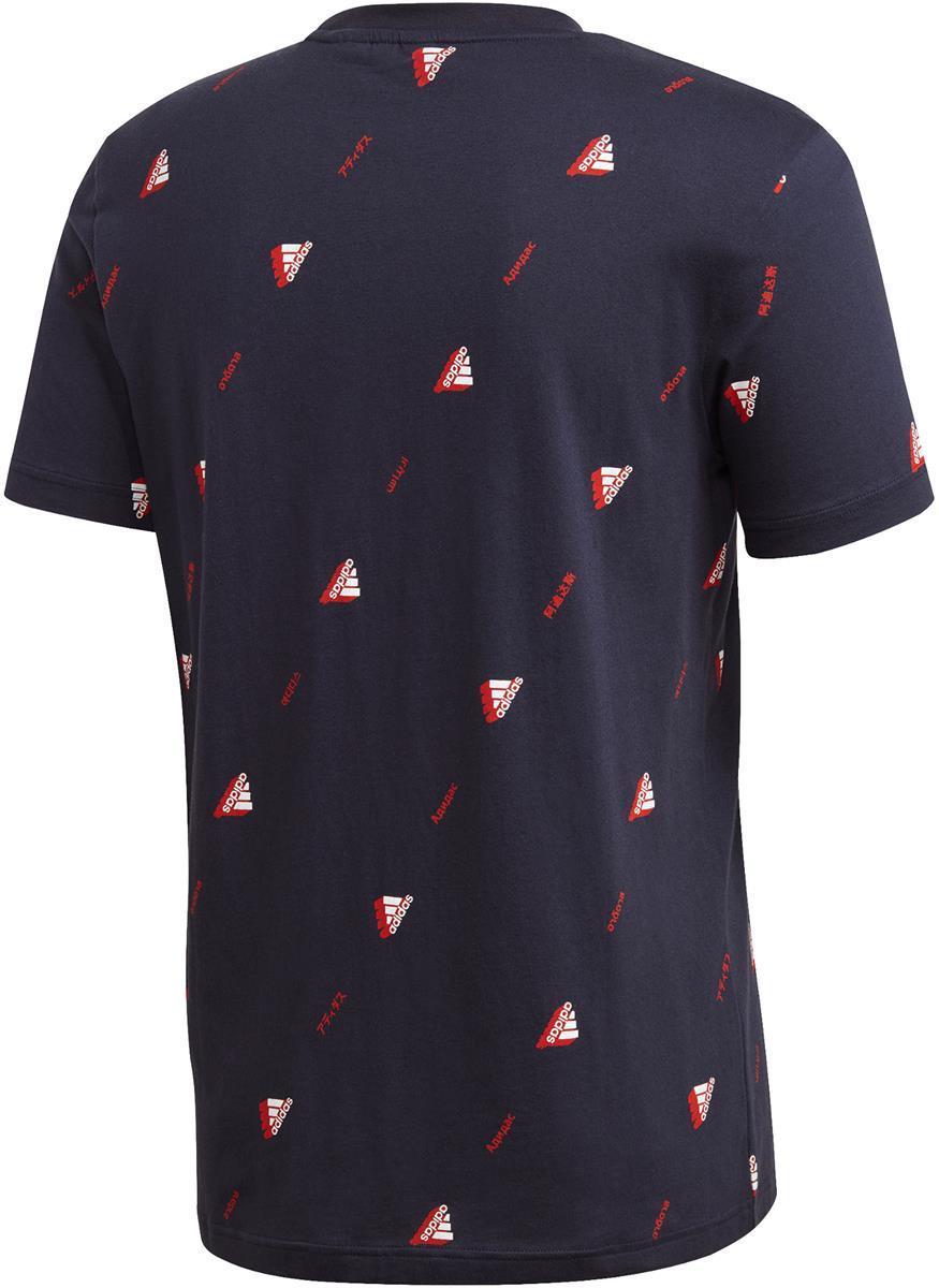 Must Haves Graphic T-shirt