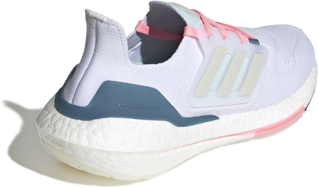 Ultraboost 22 W