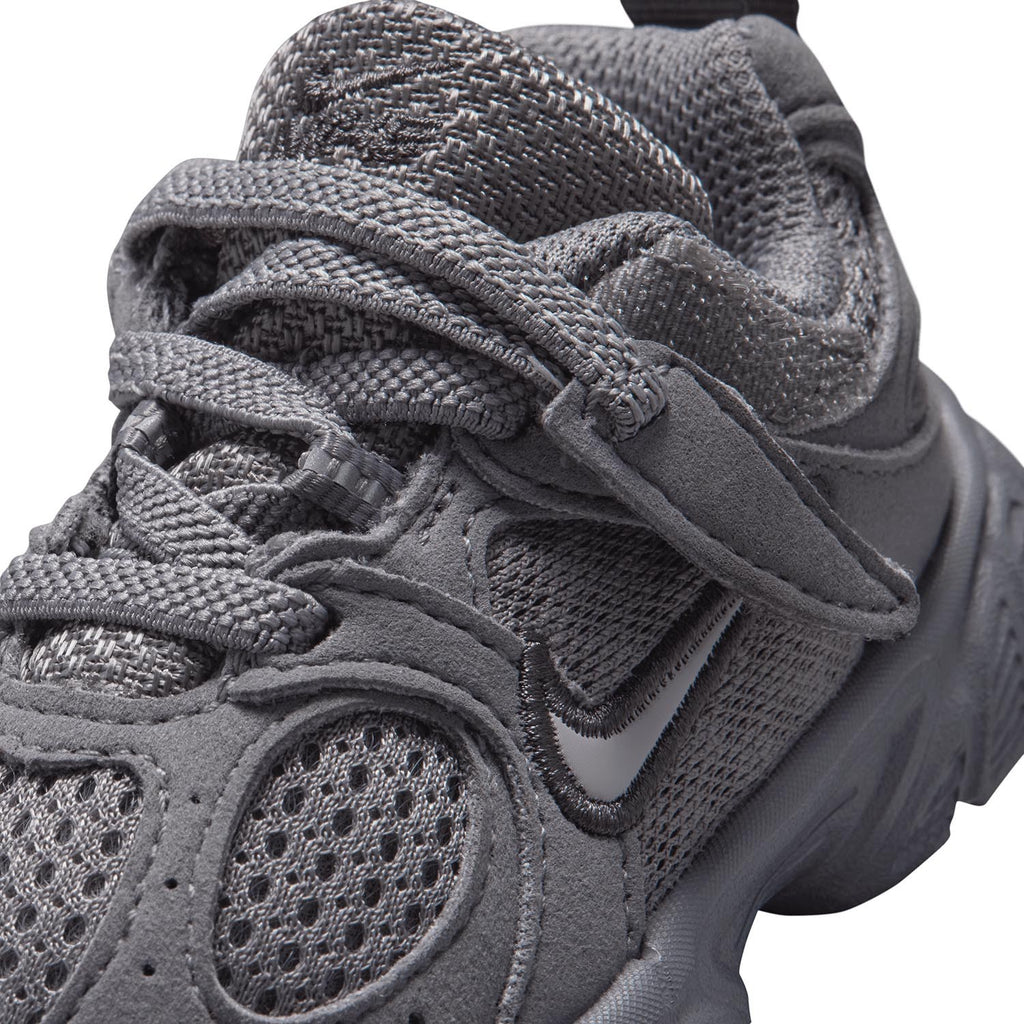 V5 Runner Suede Big Kids' Shoenen