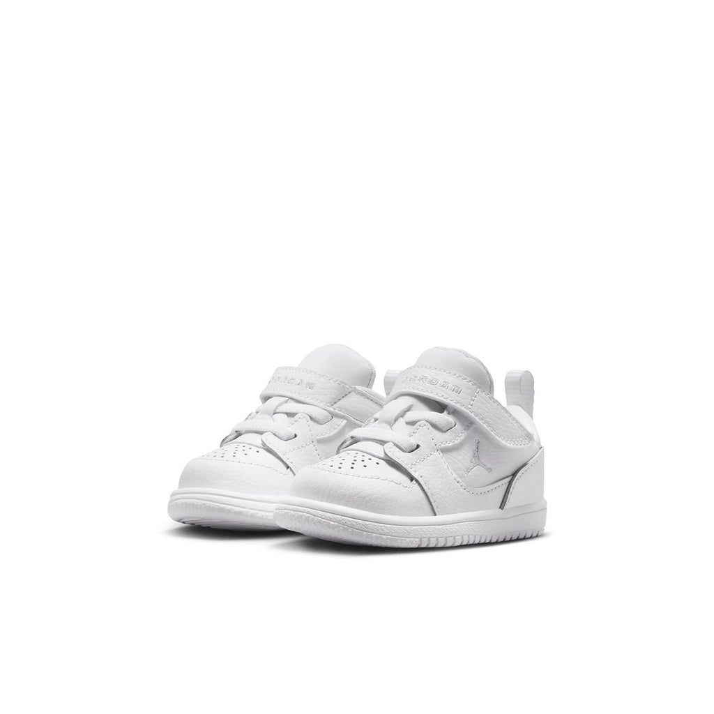 Jordan Court Connect Low Sneakers