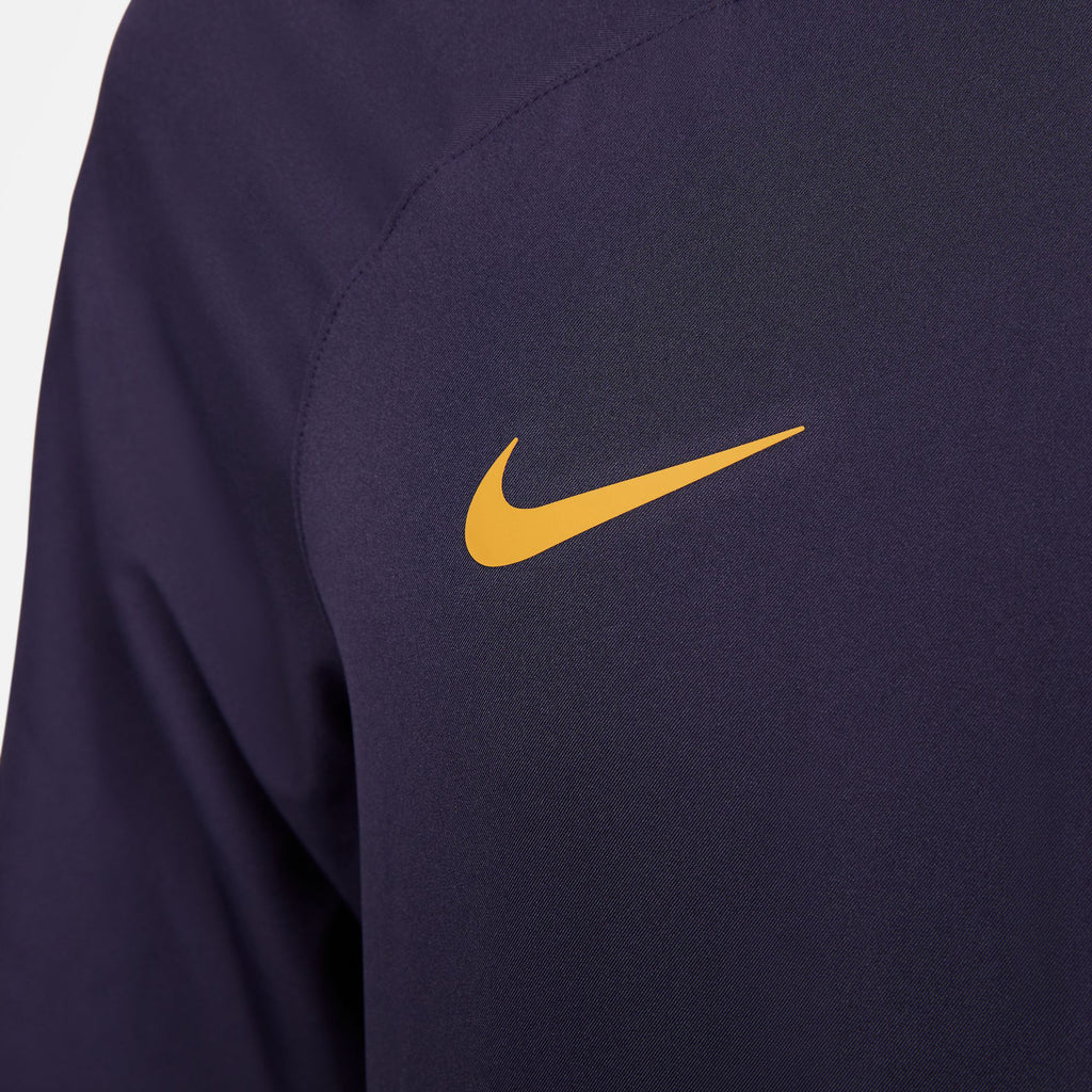 Paris Saint-Germain Strike tracksuit