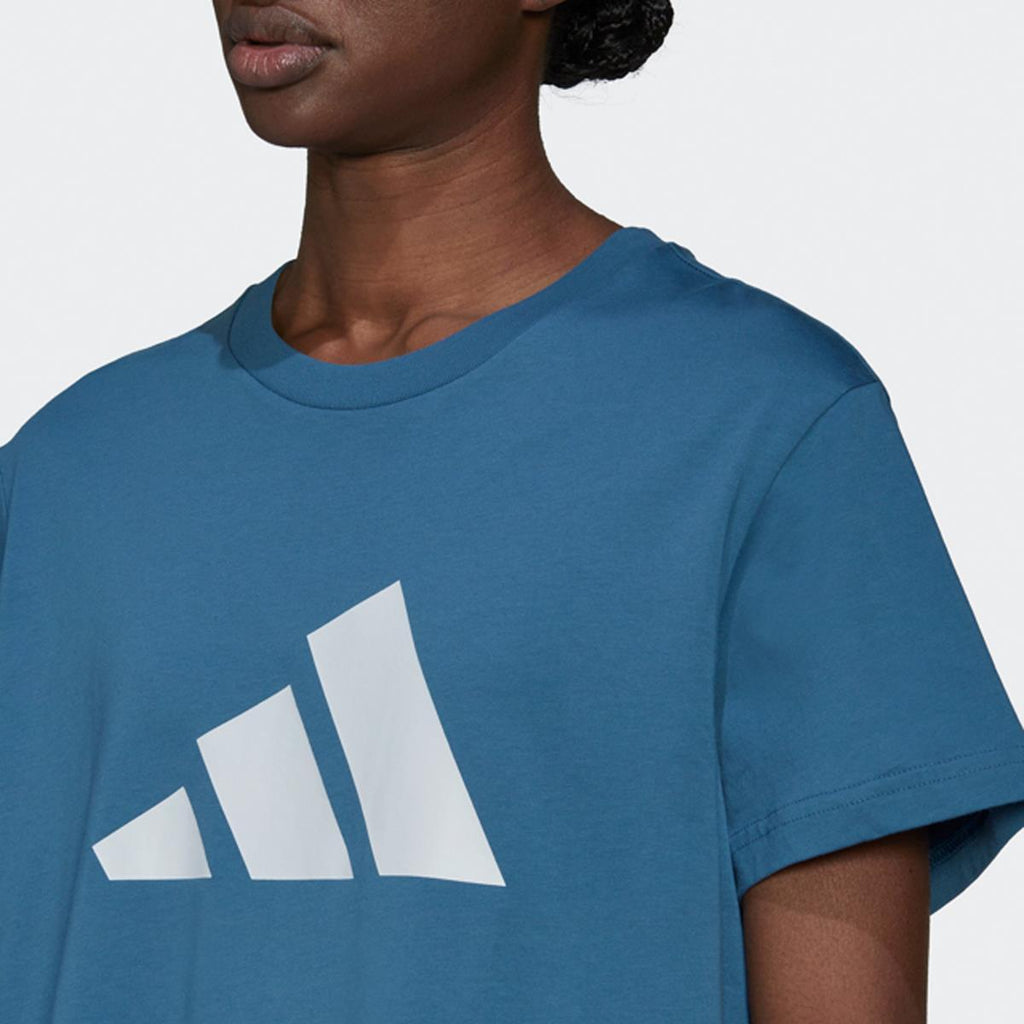 adidas Sportswear Future Icons shirt