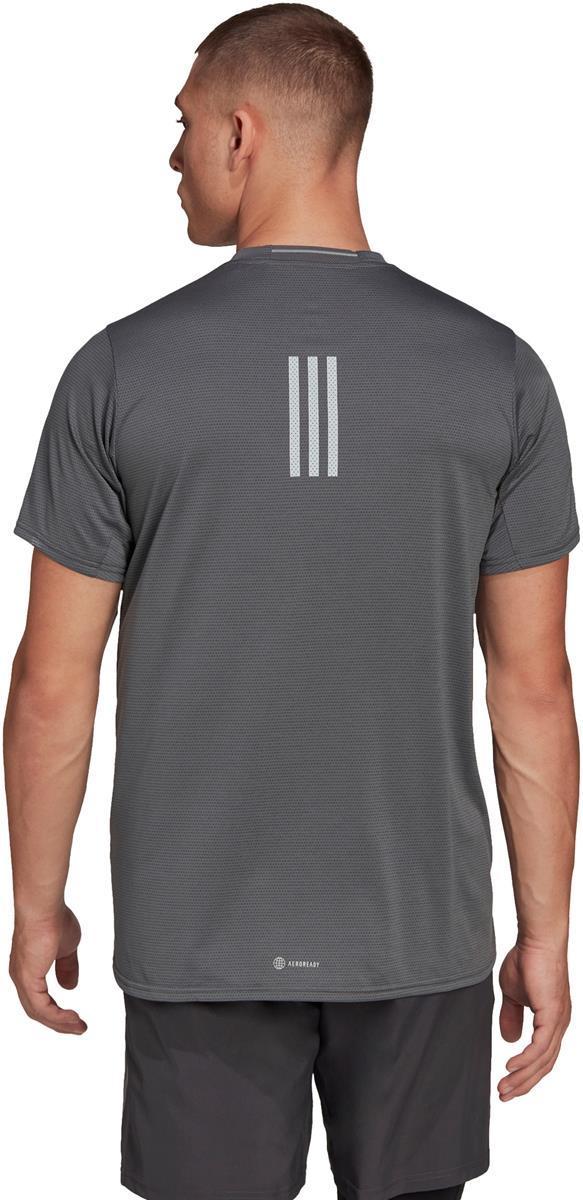 D4R TEE. Laufshirt