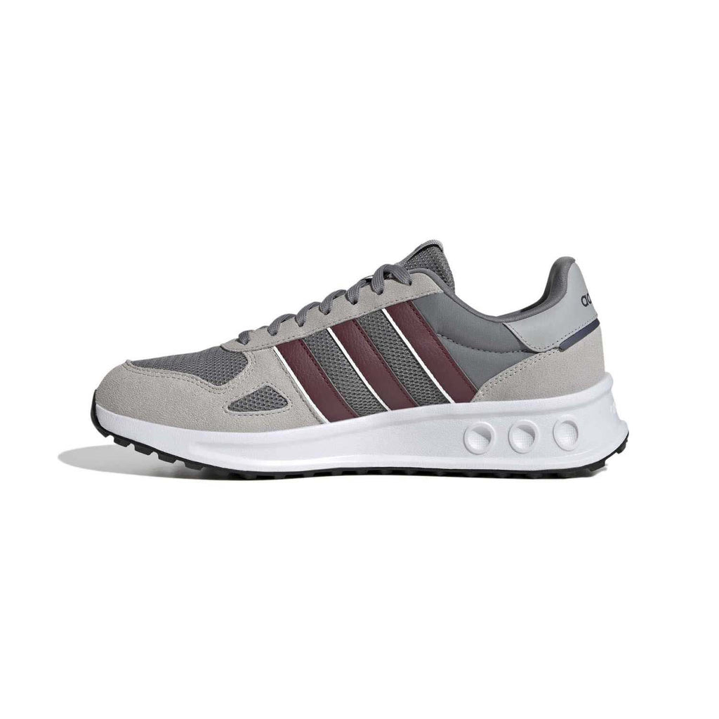 Run 84 sneakers