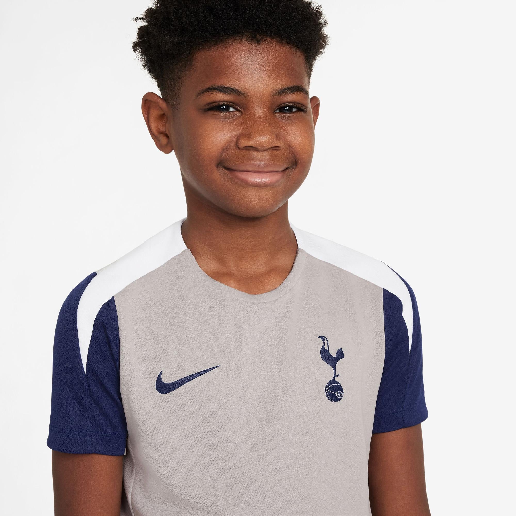 Tottenham Hotspur 2025/26 Dri-FIT Strike top