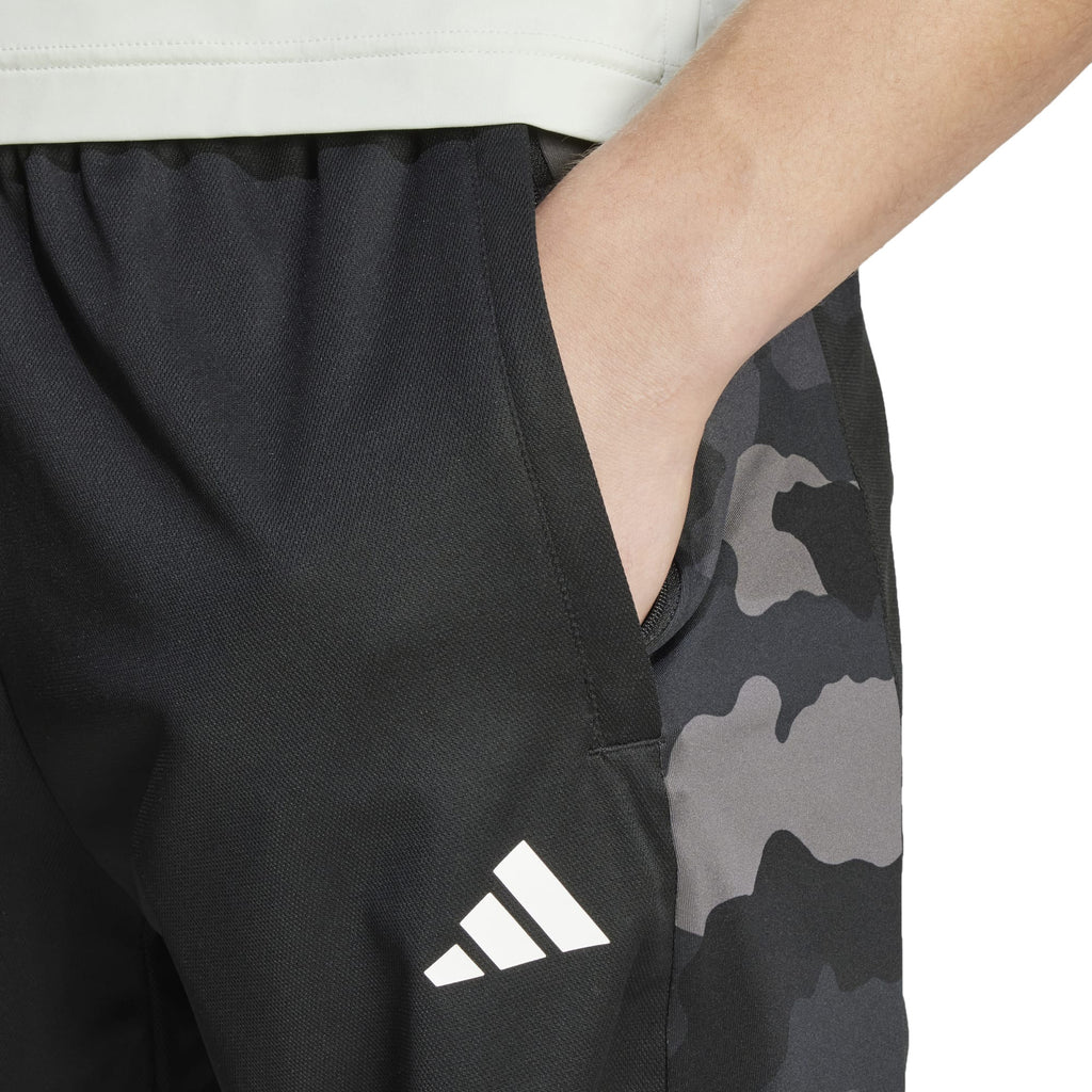 Train Essentials Camo trainingsshort