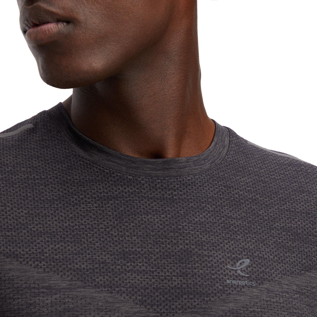Tayeb  t-shirt