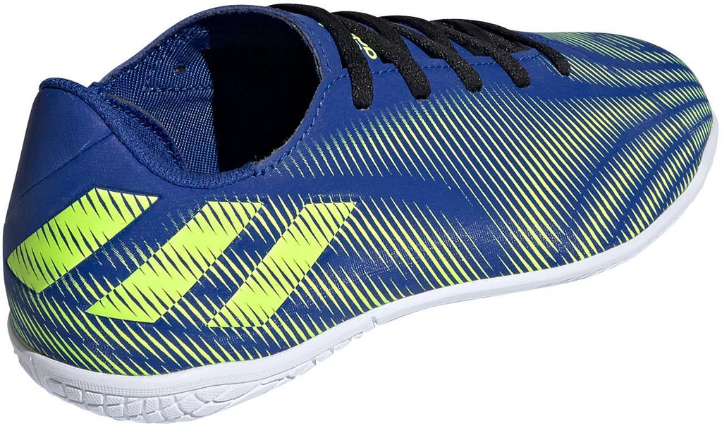 Nemeziz .4 In J