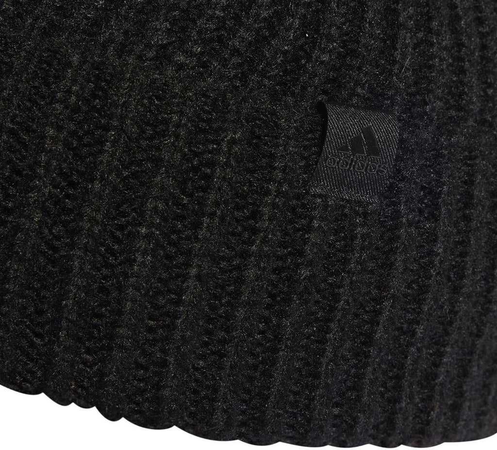 W Cuff Beanie