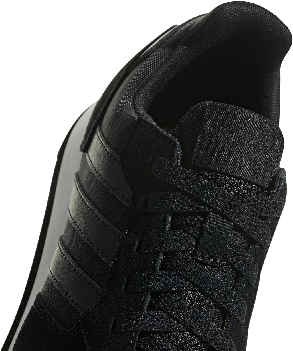 8K sneakers