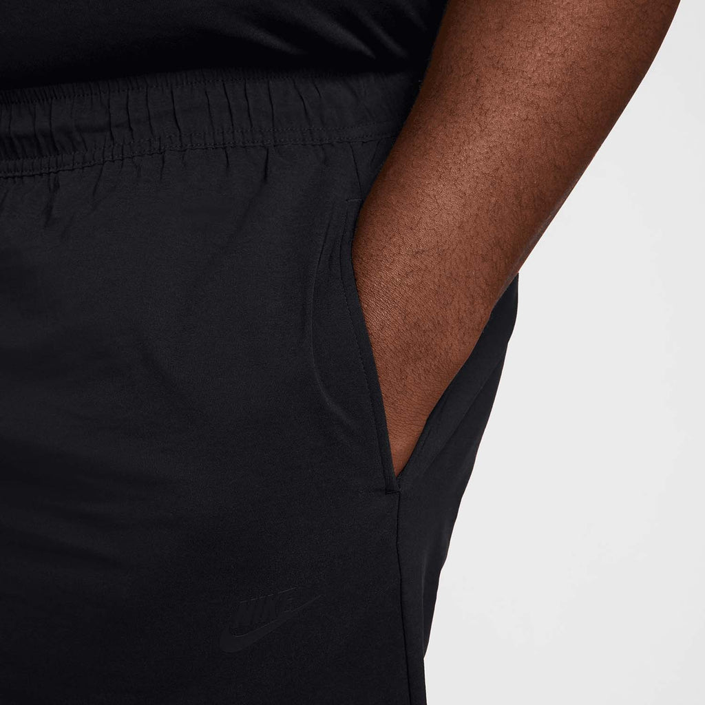 Tech Men's Woven Shorts strand