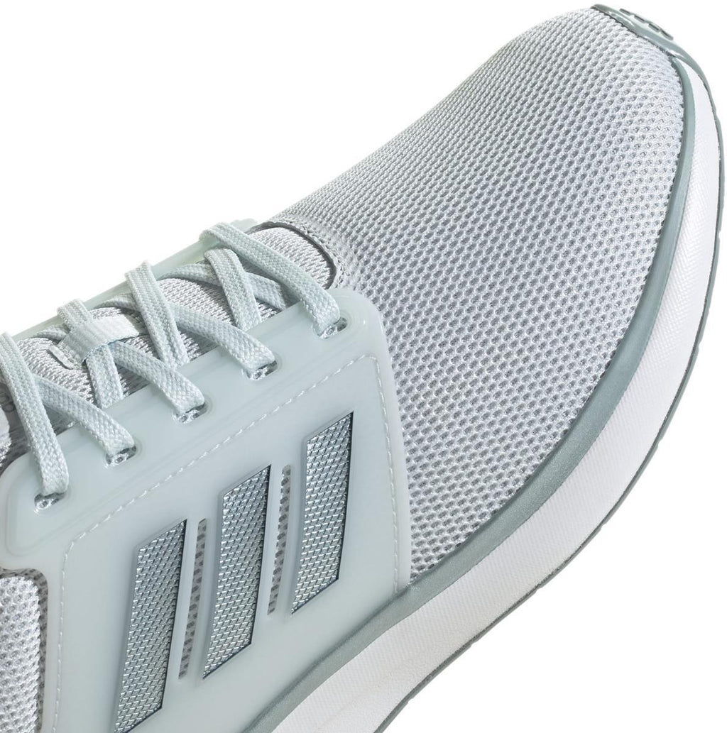 UB19 TD