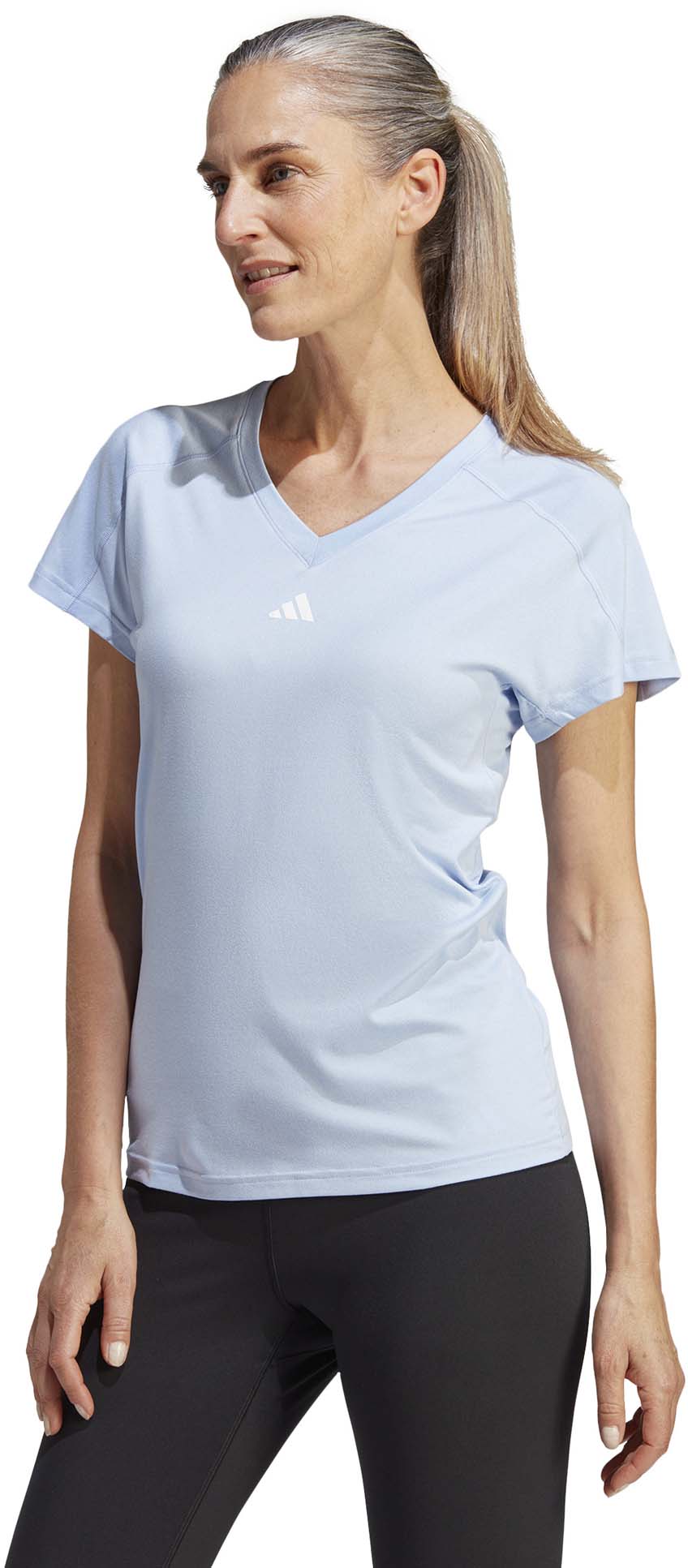AEROREADY Train Essentials Minimal Branding V-hals shirt