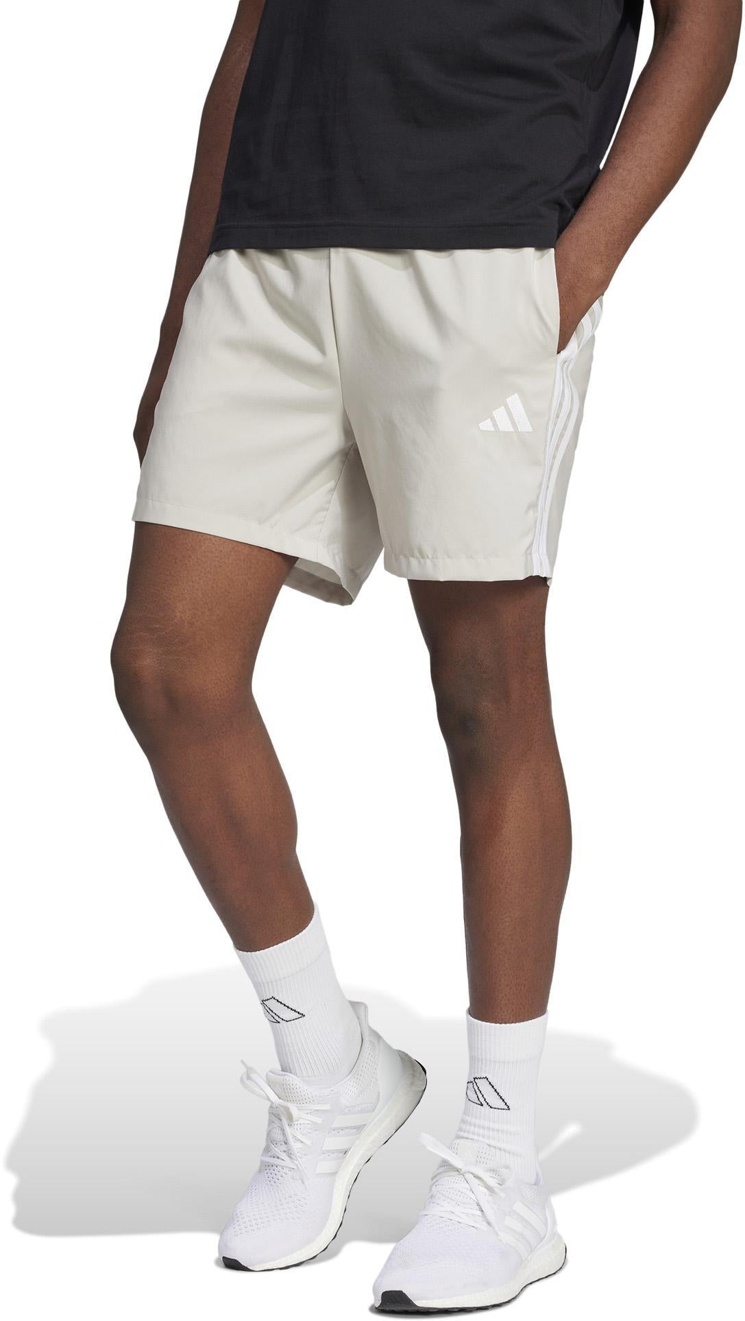 Essentials 3-Stripes Chelsea short