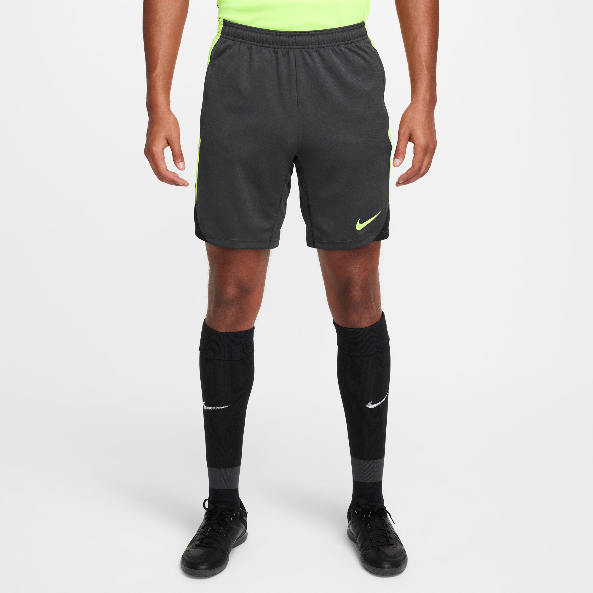 Dri-FIT Strike short