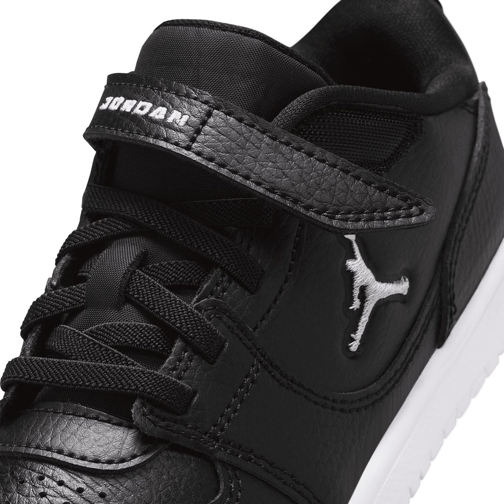 Jordan Court Connect Low Sneakers
