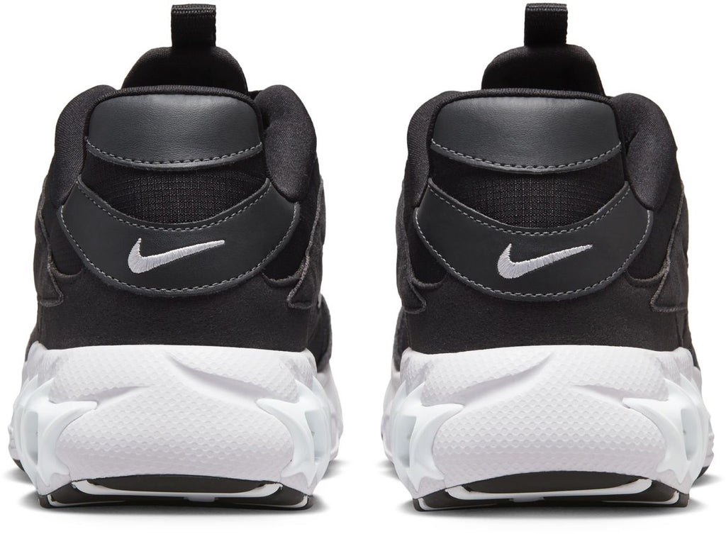 Zoom Air Fire sneakers
