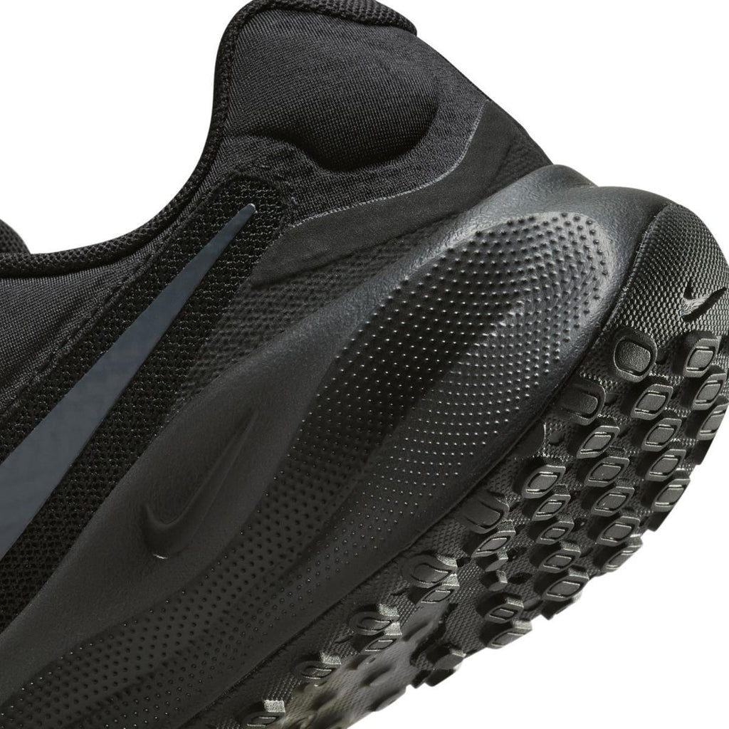 Nike Revolution 7 Women's Road Runn, BLACK/METALLIC GOLD-WHITE-DK SMOKE, 11.5