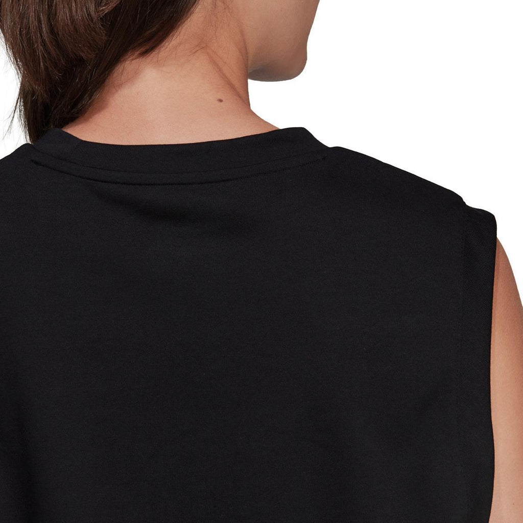 Designed to Move Studio Sport top