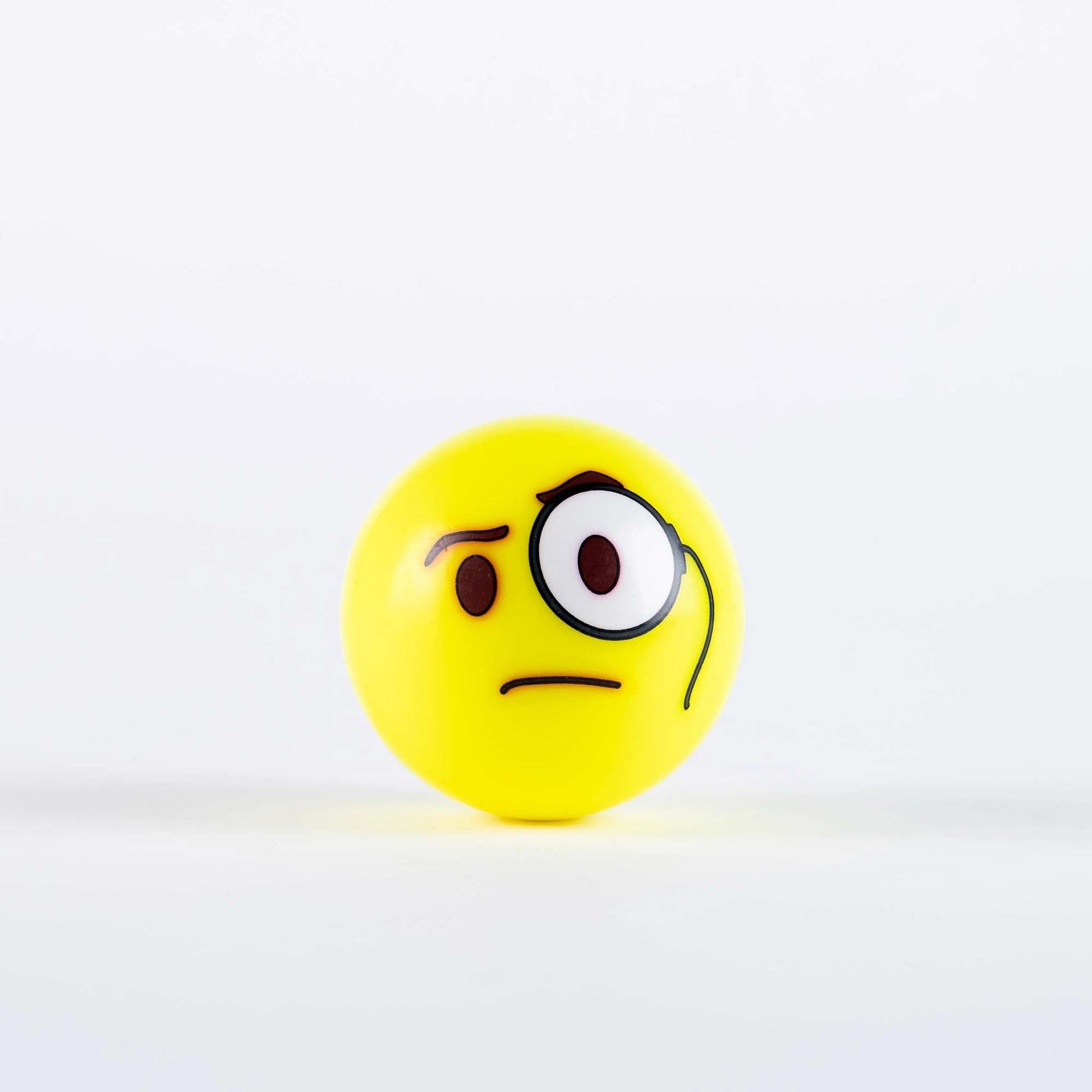 Emoji Curious hockeybal