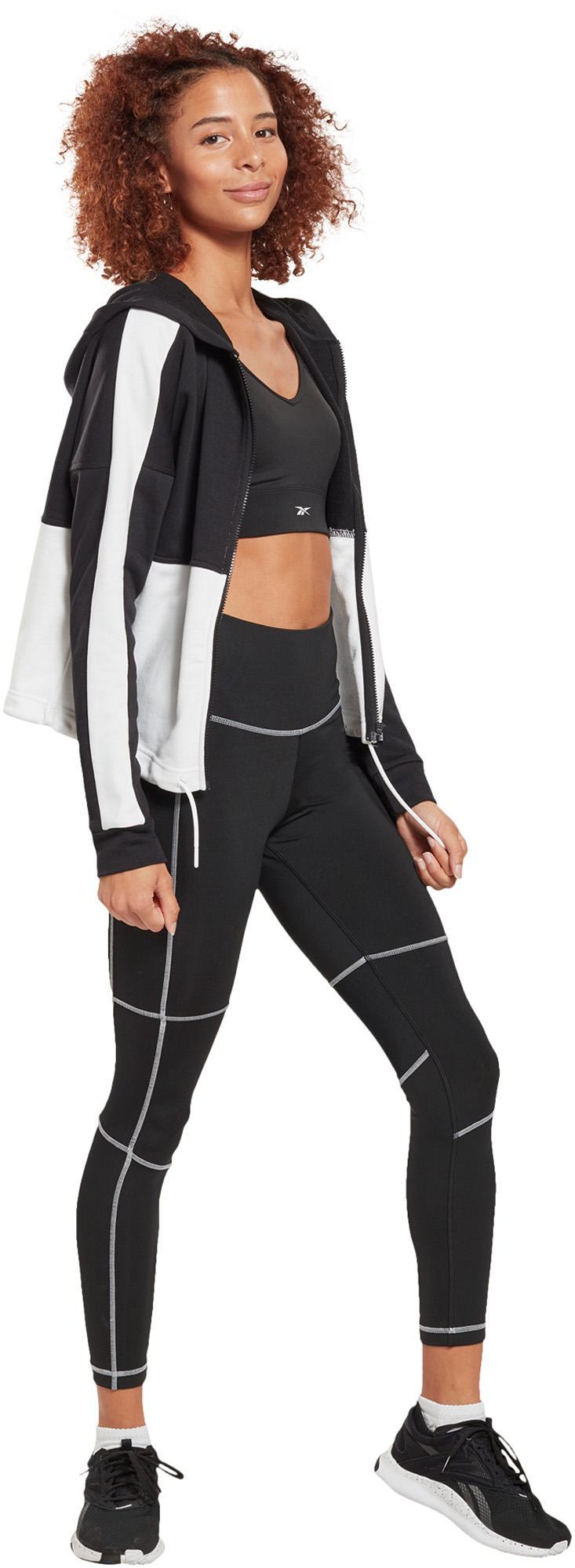 Wor Detail Hr Tight