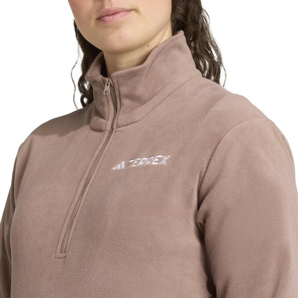 Essentials fleece pullover outdoor