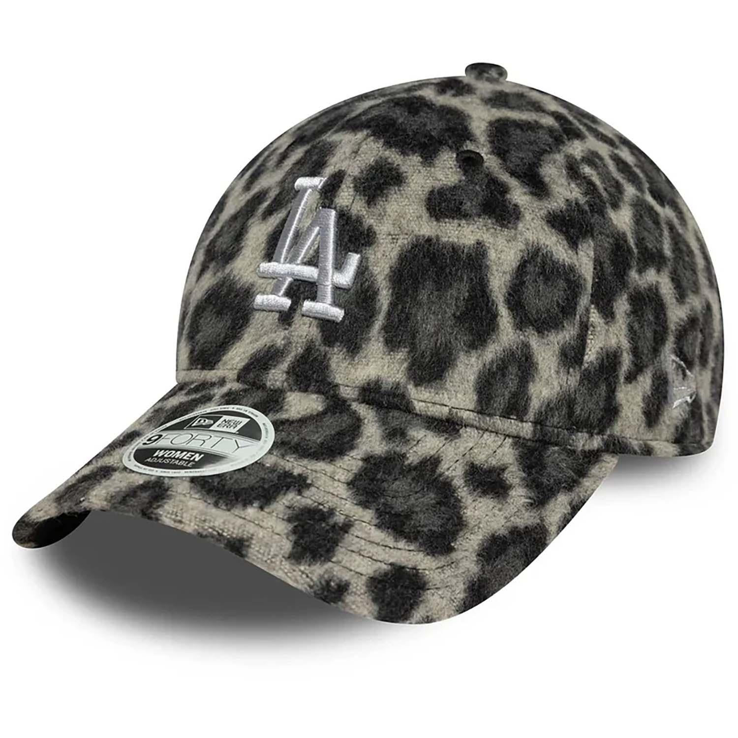 female cosy animal 9forty cap
