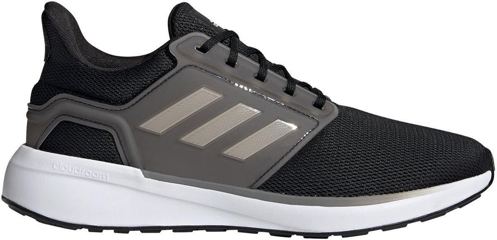 UB19 TD