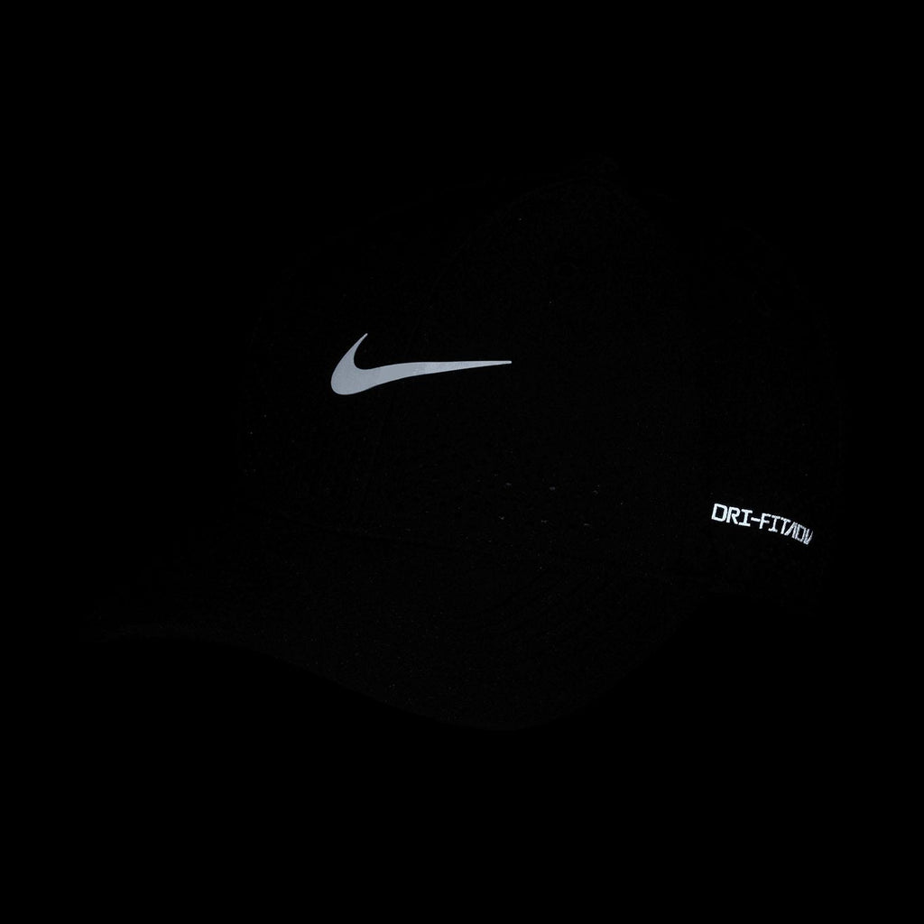 Nike Dri-Fit Adv Club Structured Swoosh Cap