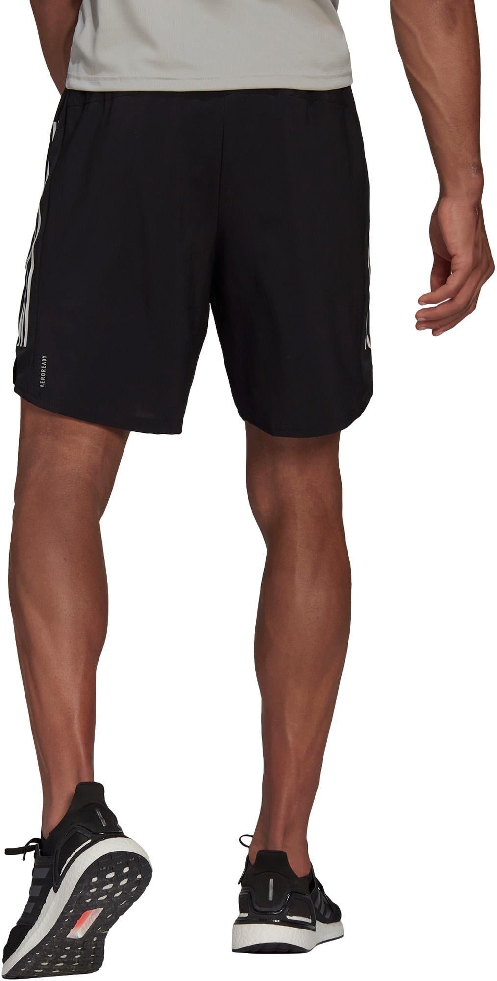 Own The Run 3-Stripes short