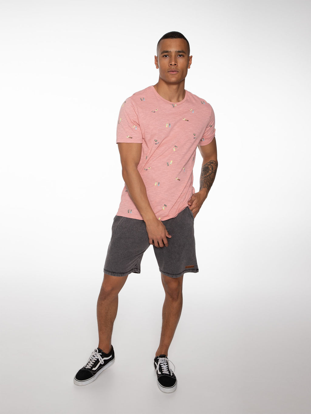 Carver short
