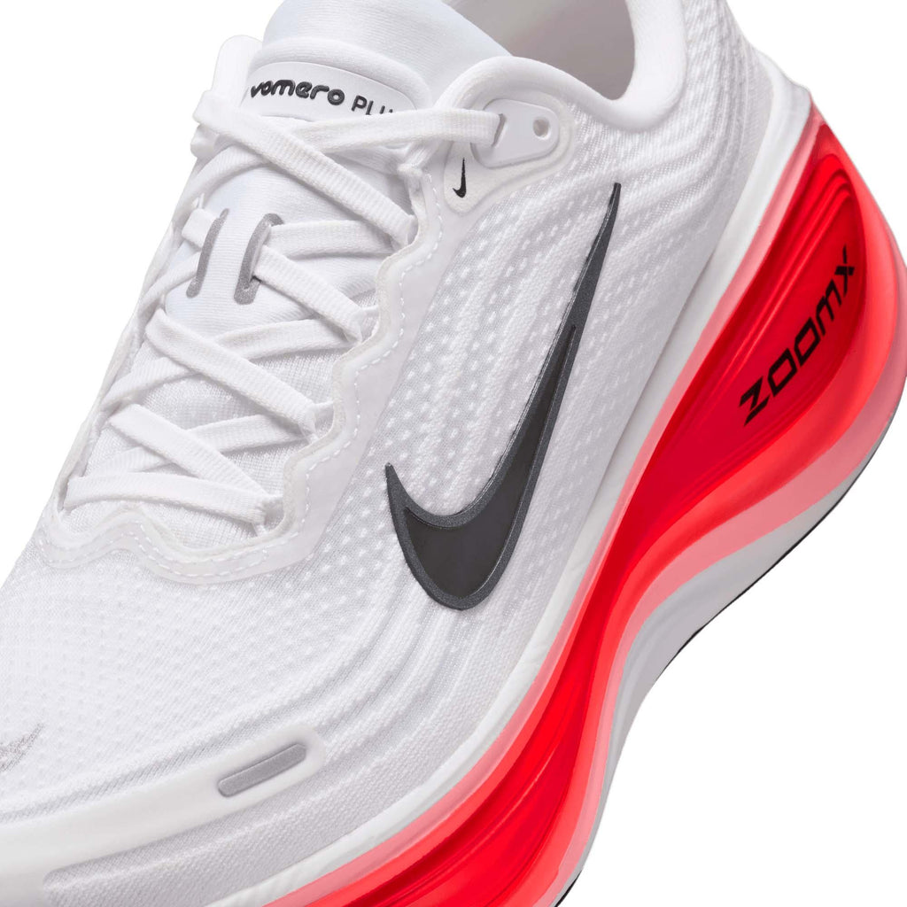 Vomero Plus hardloopschoenen